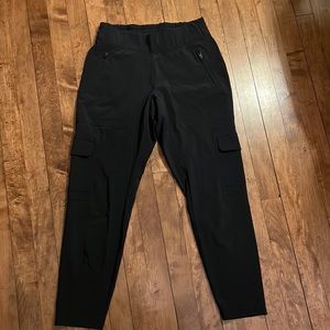 Athleta Chelsea Cargo Pants 2Petite